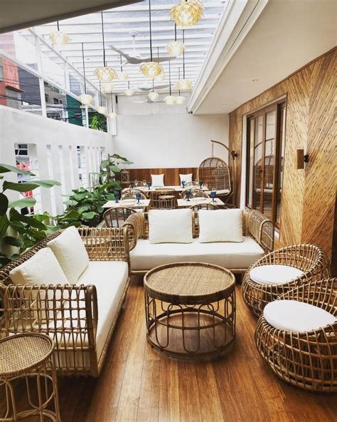 le fleur cafe & chicken house|Le Petit Café Fleur by chef Sau Del Rosario .